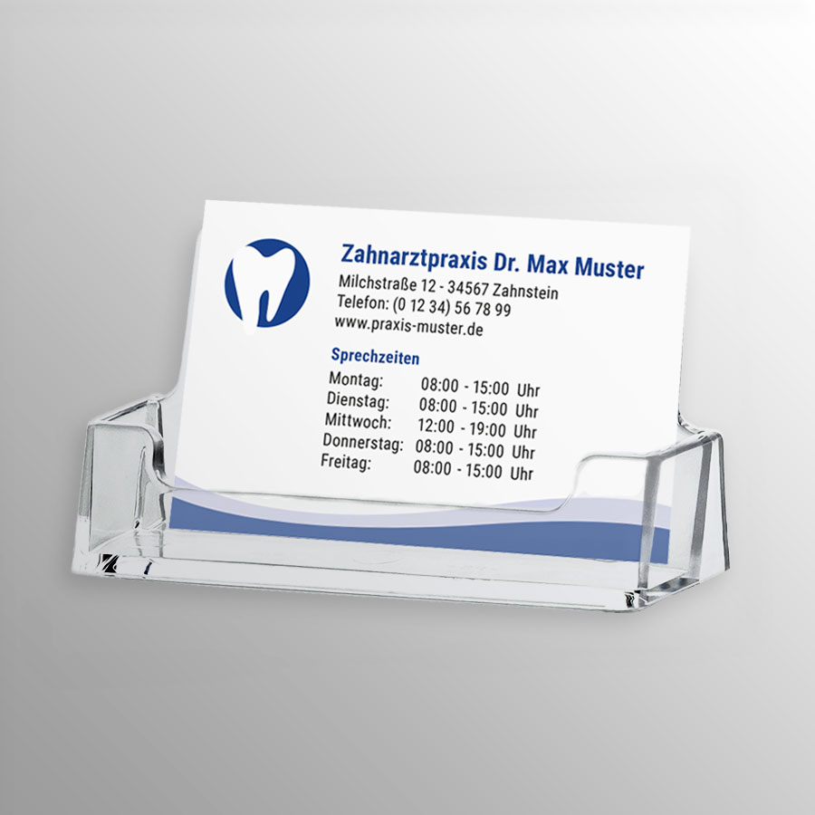 Visitenkartenhalter mit Visitenkarte im querformat